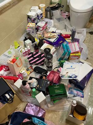 六人神操作，讓250方大宅告別擁擠，化妝品與衛生用品收納新境界